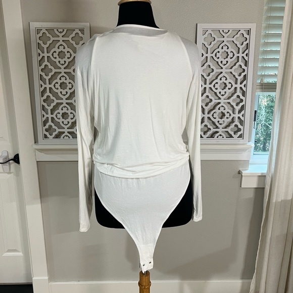 White Bodysuit - Picture 4 of 7